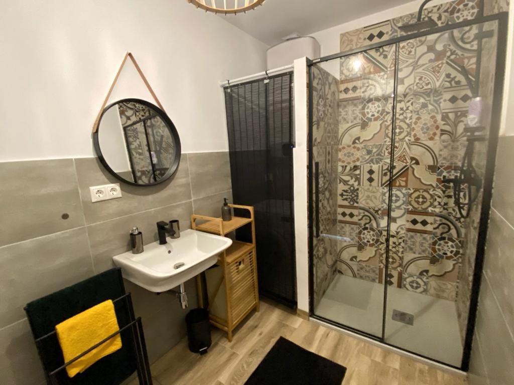 Apartamenty Toledo Alicante Exteriör bild